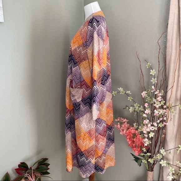 NWOT LuLaRoe Zig Zag Sarah Cardigan - Picture 3 of 7